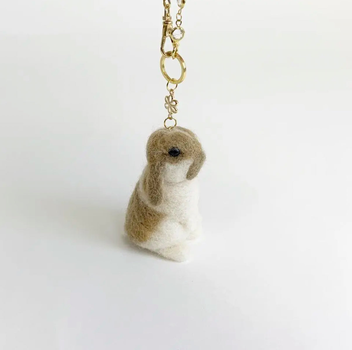 Wool Felt Bunny Bag Charm – Standing pose, Customizable – Keychain / Strap / Ornament